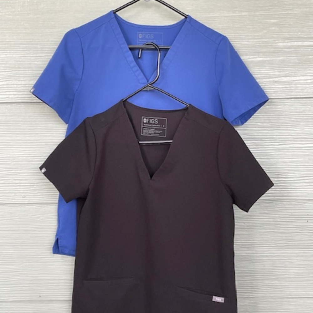 Figs Casma S ( Black and Blue Combo)